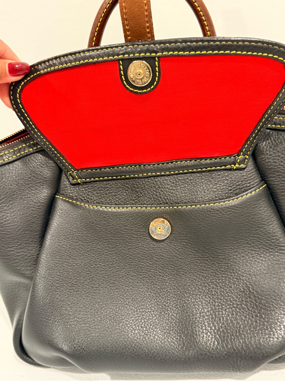 Dooney & Bourke Black & Brown Leather Handbag with Matching Wallet and Strap - Picture 8 of 11